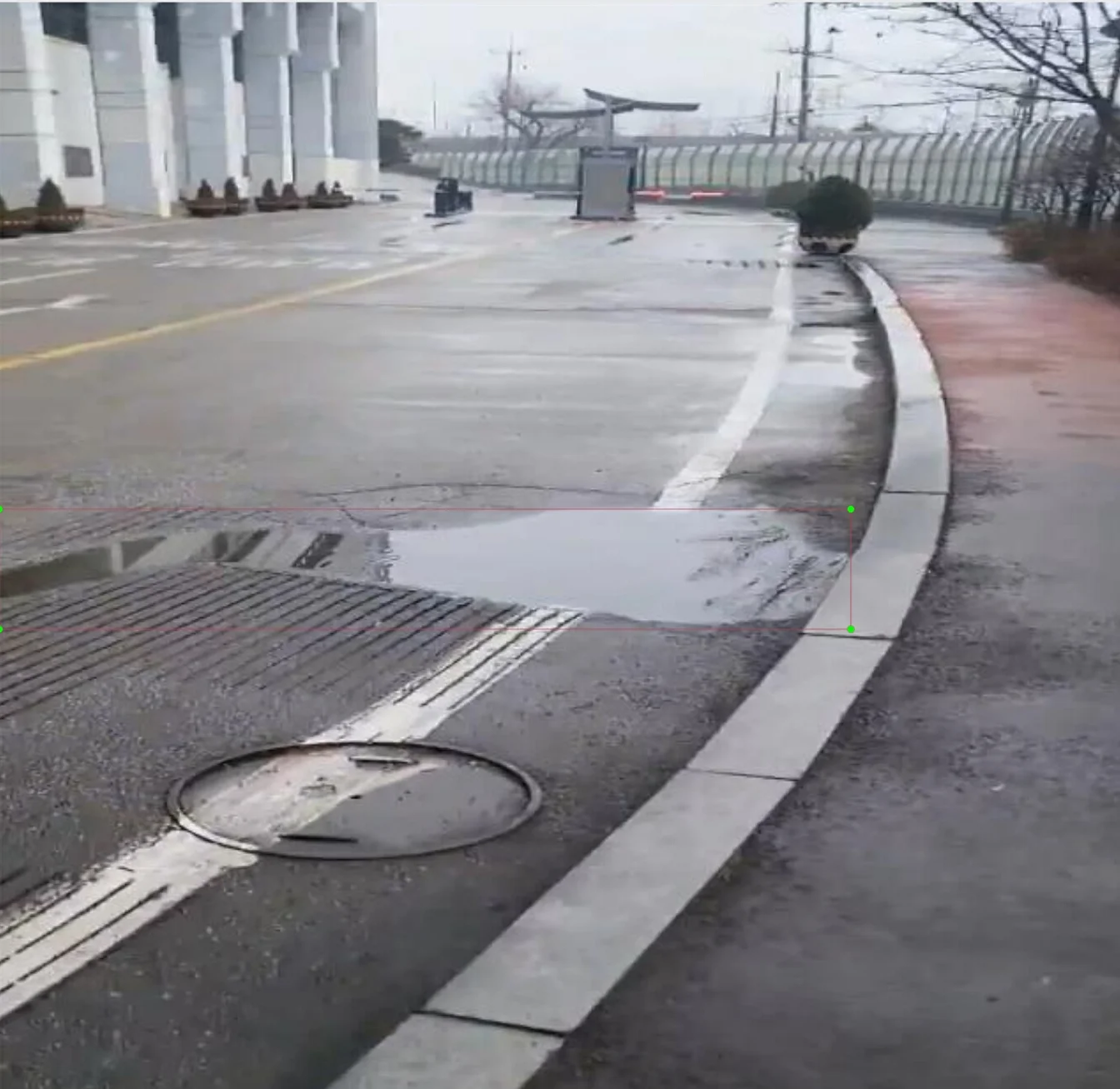 路面积水检测